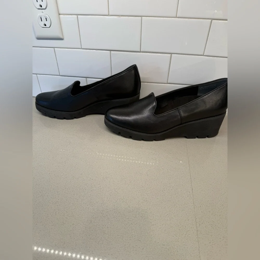 Vionic Willa Wedge Women's Slip-On Loafer Moc Wedge Shoes